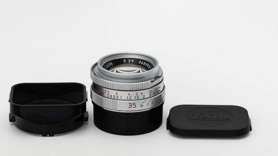 Leica 35mm f/2 Summicron-M Lens Chrome/Silver #11311 (Made in Germany) Used