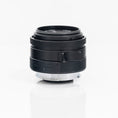 Load image into Gallery viewer, Leica Summicron-M 35mm f/2 ASPH. Black Anodized #11673 Used
