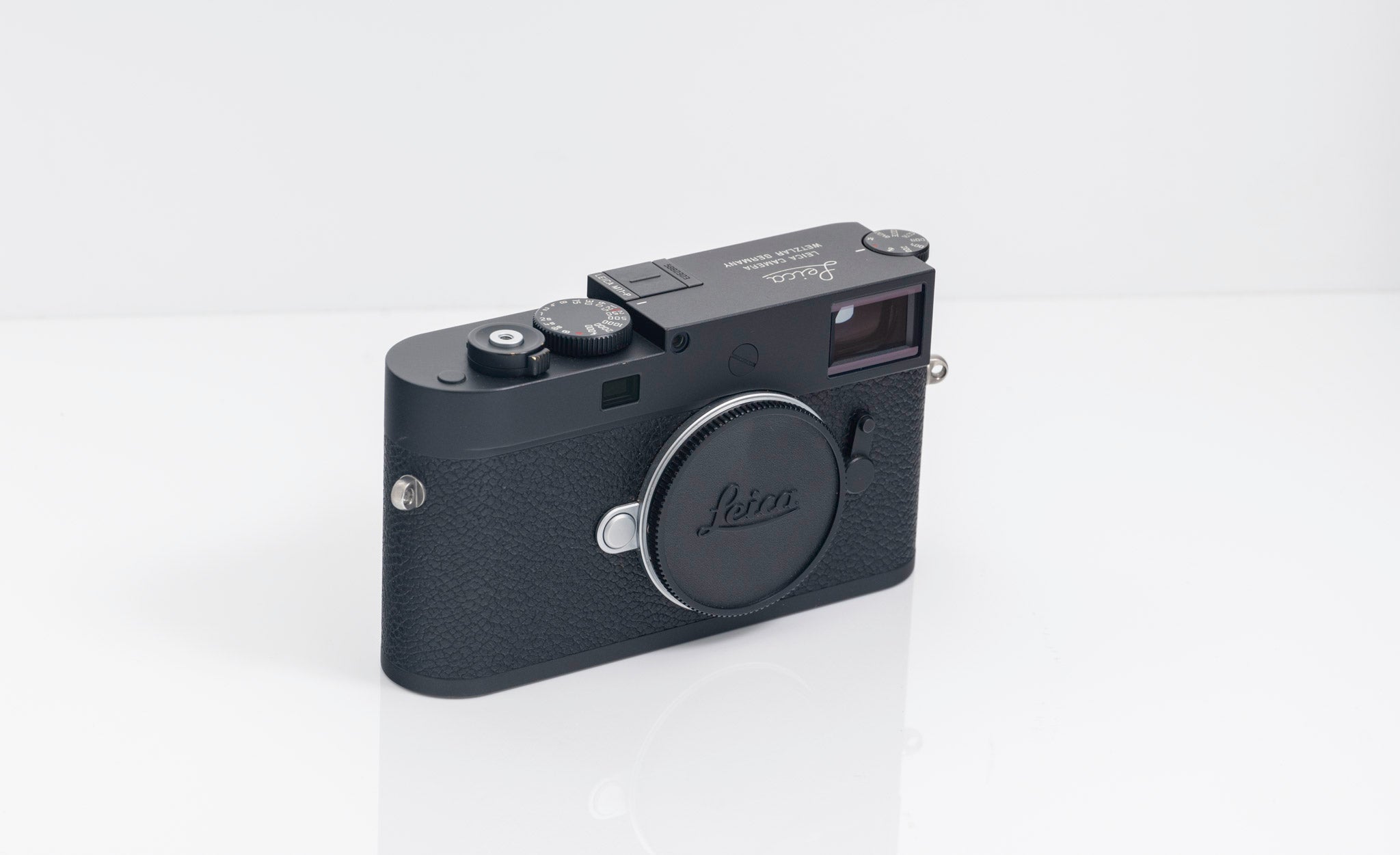 Leica M11-P Rangefinder Camera Black MFR #20211 Used