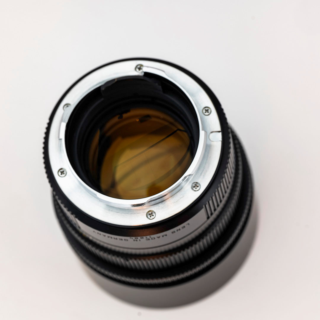 Leica APO-Summicron-M 90mm f/2 ASPH. Lens Black #11884 (Used)