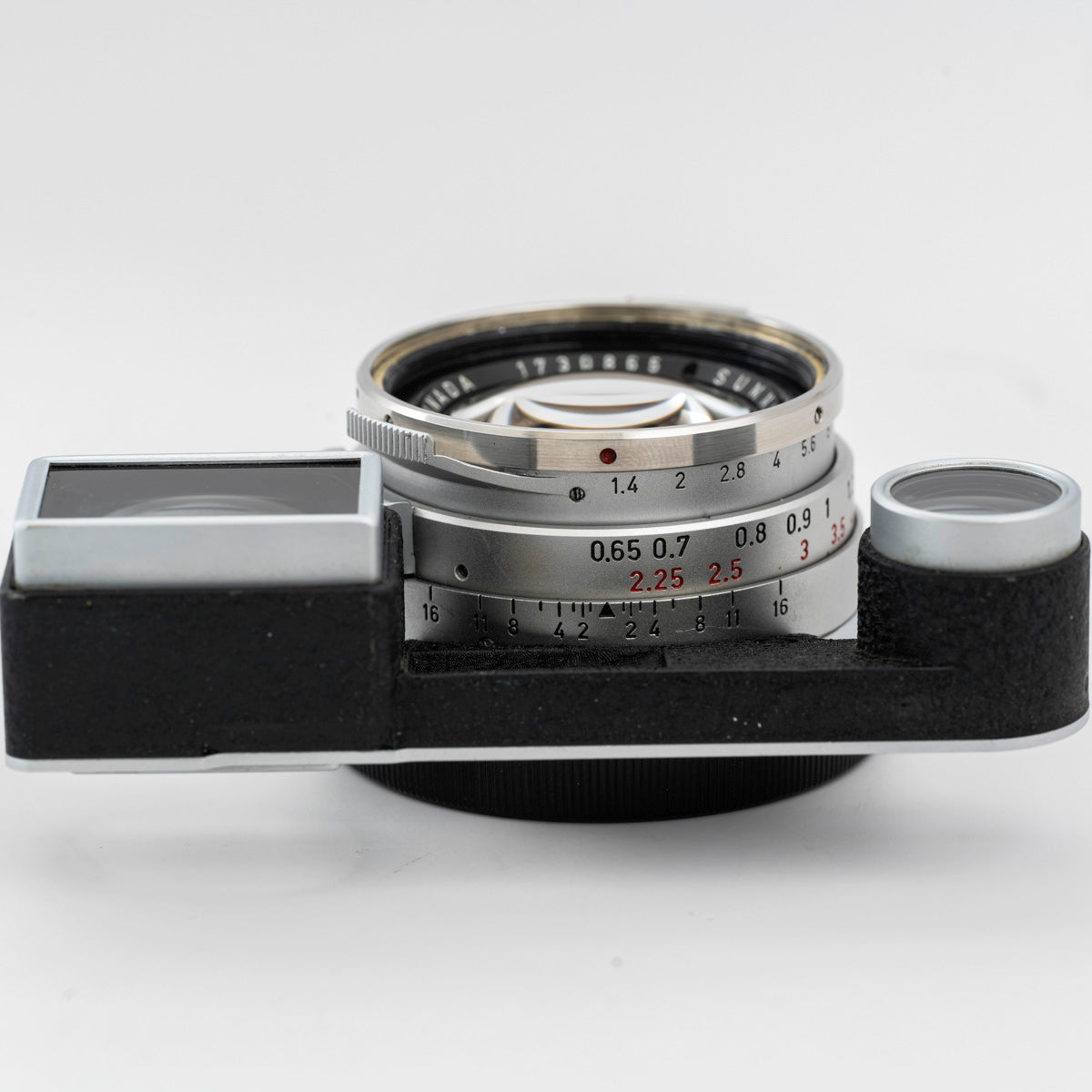 Leica 35mm Summilux "Steel Rim" f/1.4 Version 1  Side View