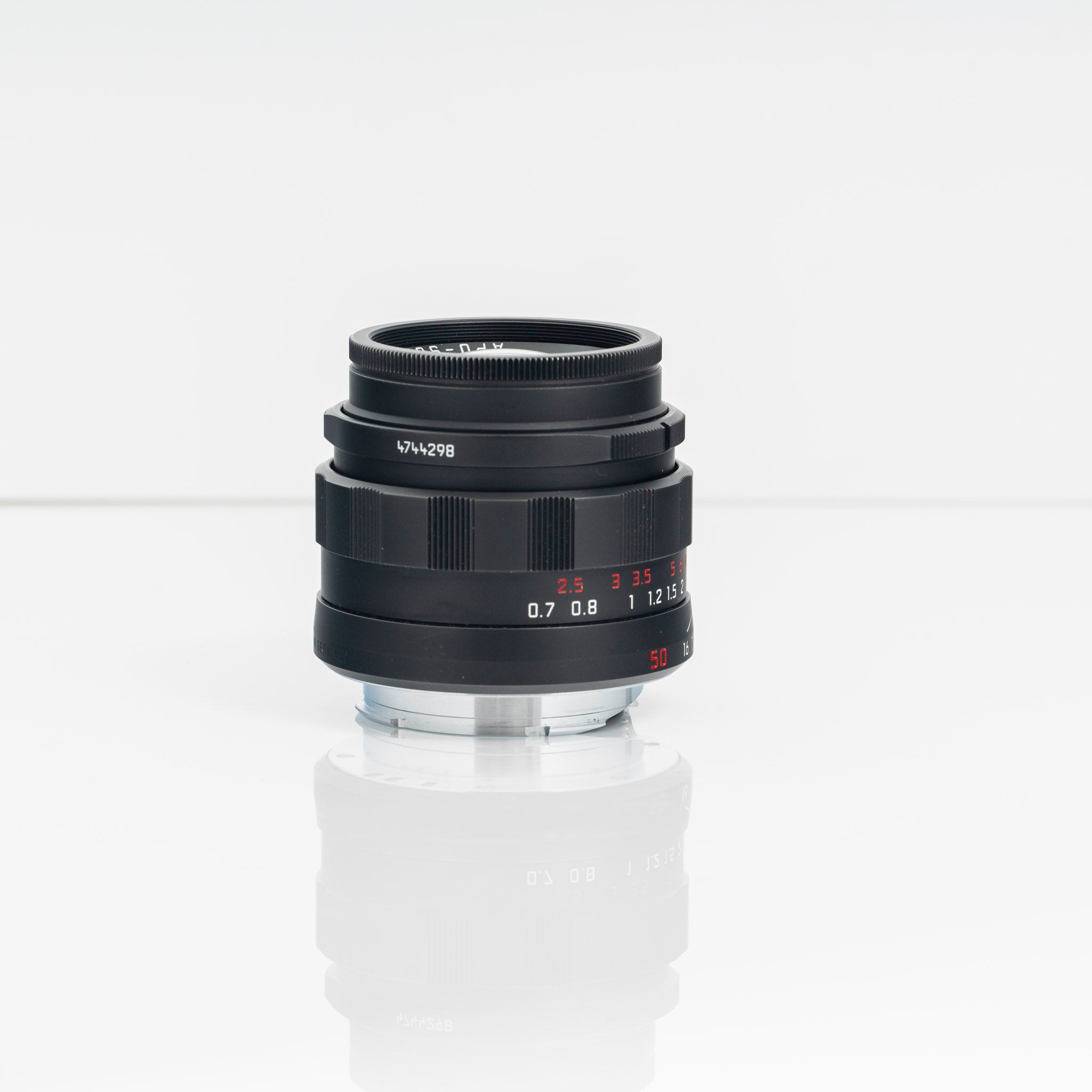 Leica APO-Summicron-M 50mm f/2 ASPH. Lens (Black-Chrome Edition) Used - Limited to 700 Lenses Wroldwide