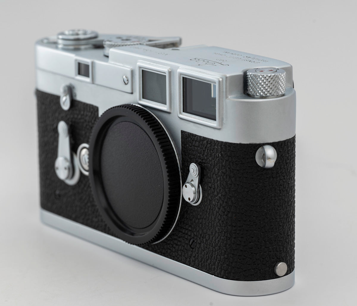 Leica M3 Single Stroke Rangefinder Camera (Silver- Chrome) (Used)